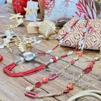 Costume jewellery